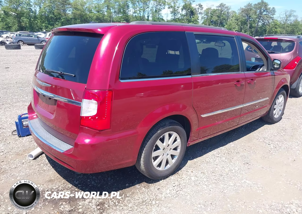 2016 Chrysler Town & Country Touring VIN:2C4RC1BG3GR199740 - 4