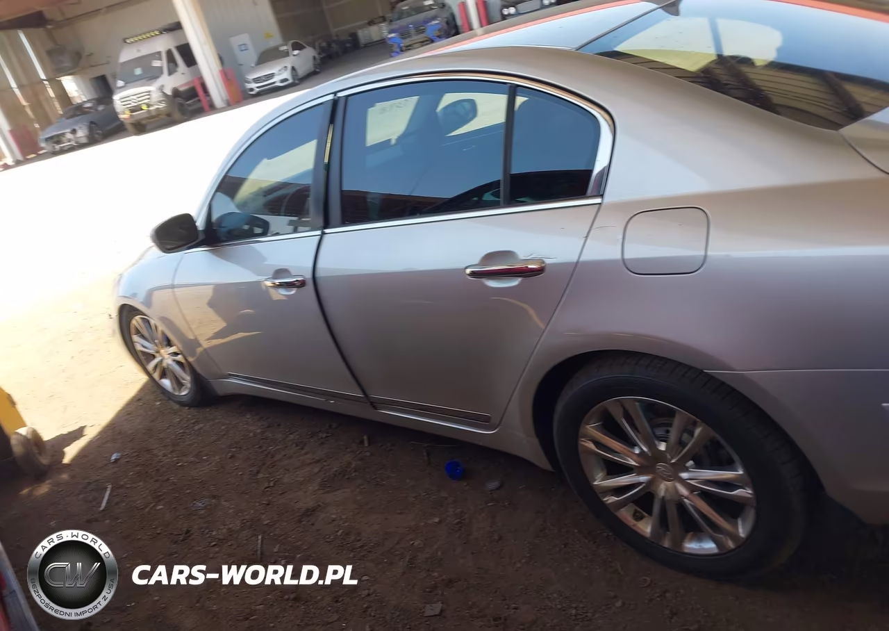 2011 Hyundai Genesis 4.6 VIN:KMHGC4DF3BU129398 - 13