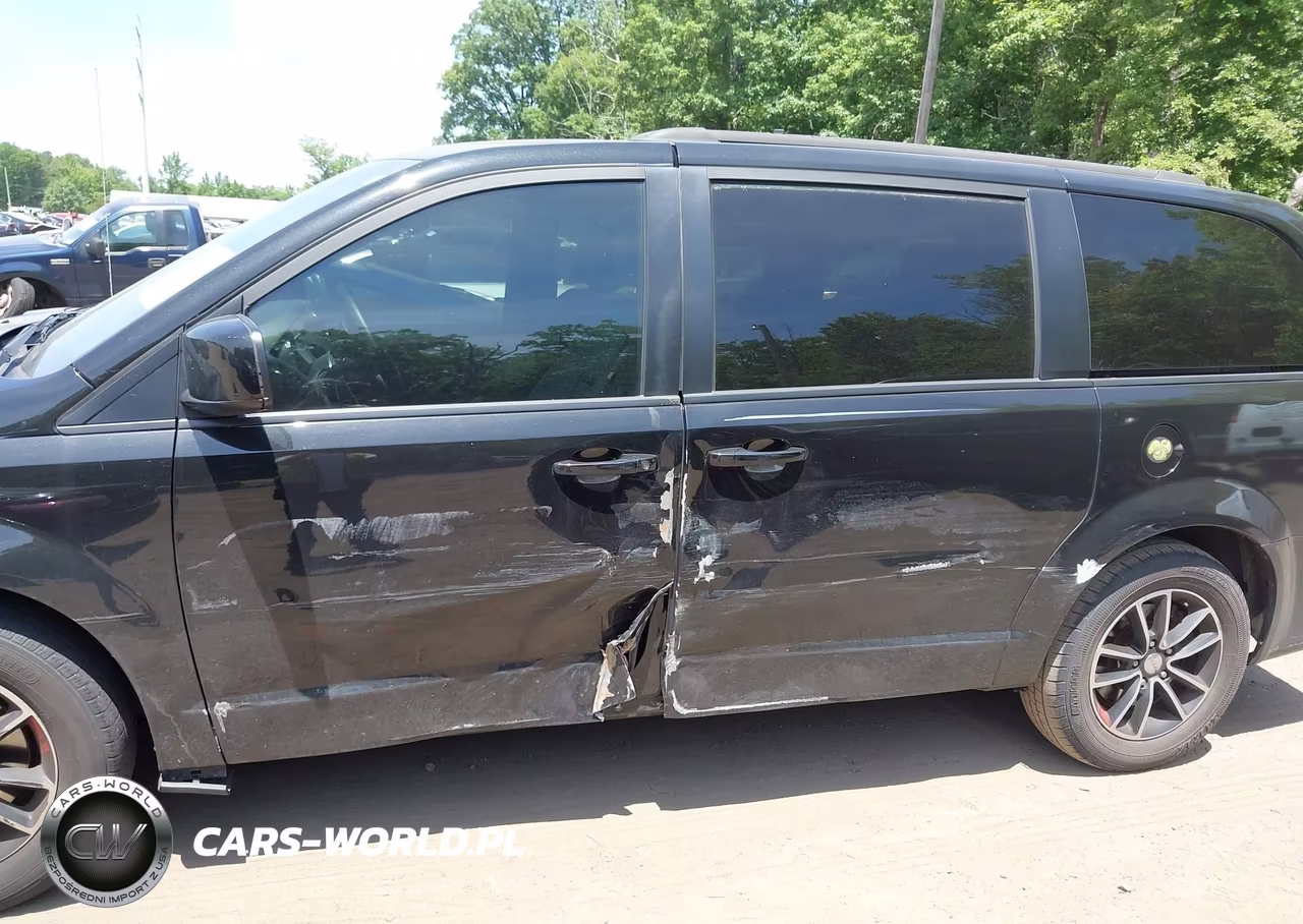 2018 Dodge Grand Caravan Gt VIN:2C4RDGEG1JR249151 - 6