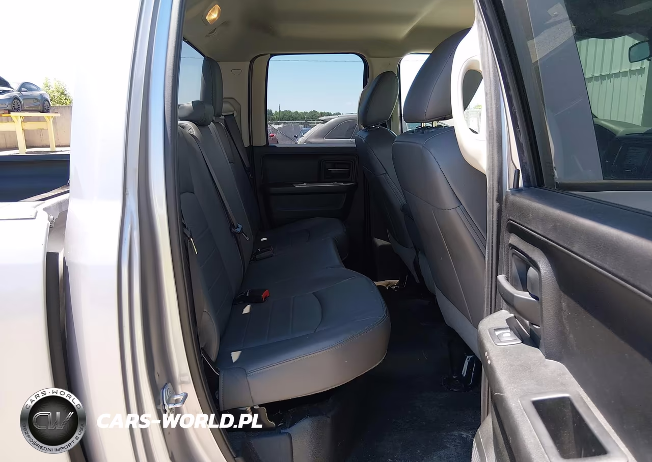 2019 Ram 1500 Classic Tradesman 4X4 6'4 Box VIN:1C6RR7FGXKS645487 - 8