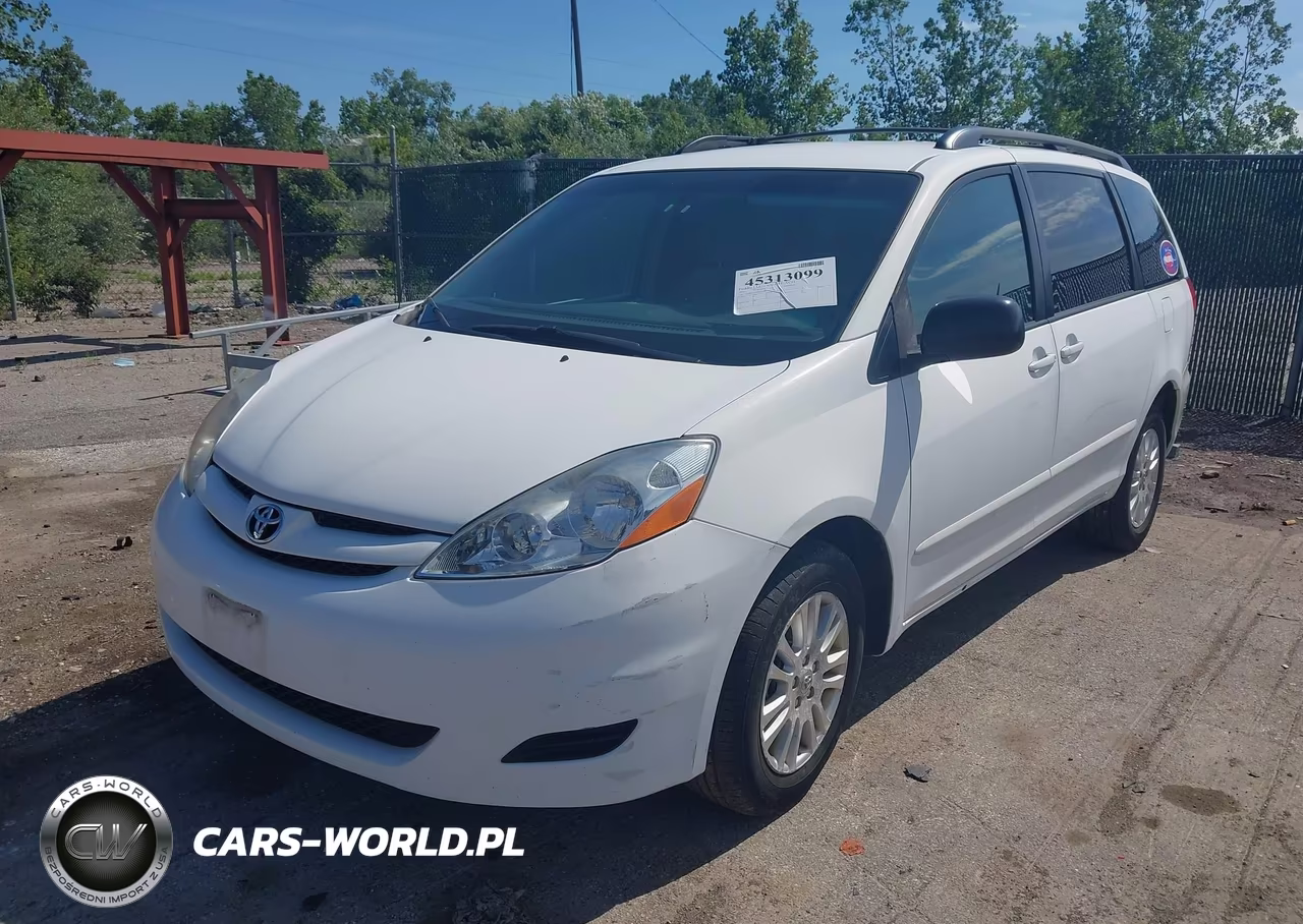 2010 Toyota Sienna Le VIN:5TDJK4CCXAS033694 - 2