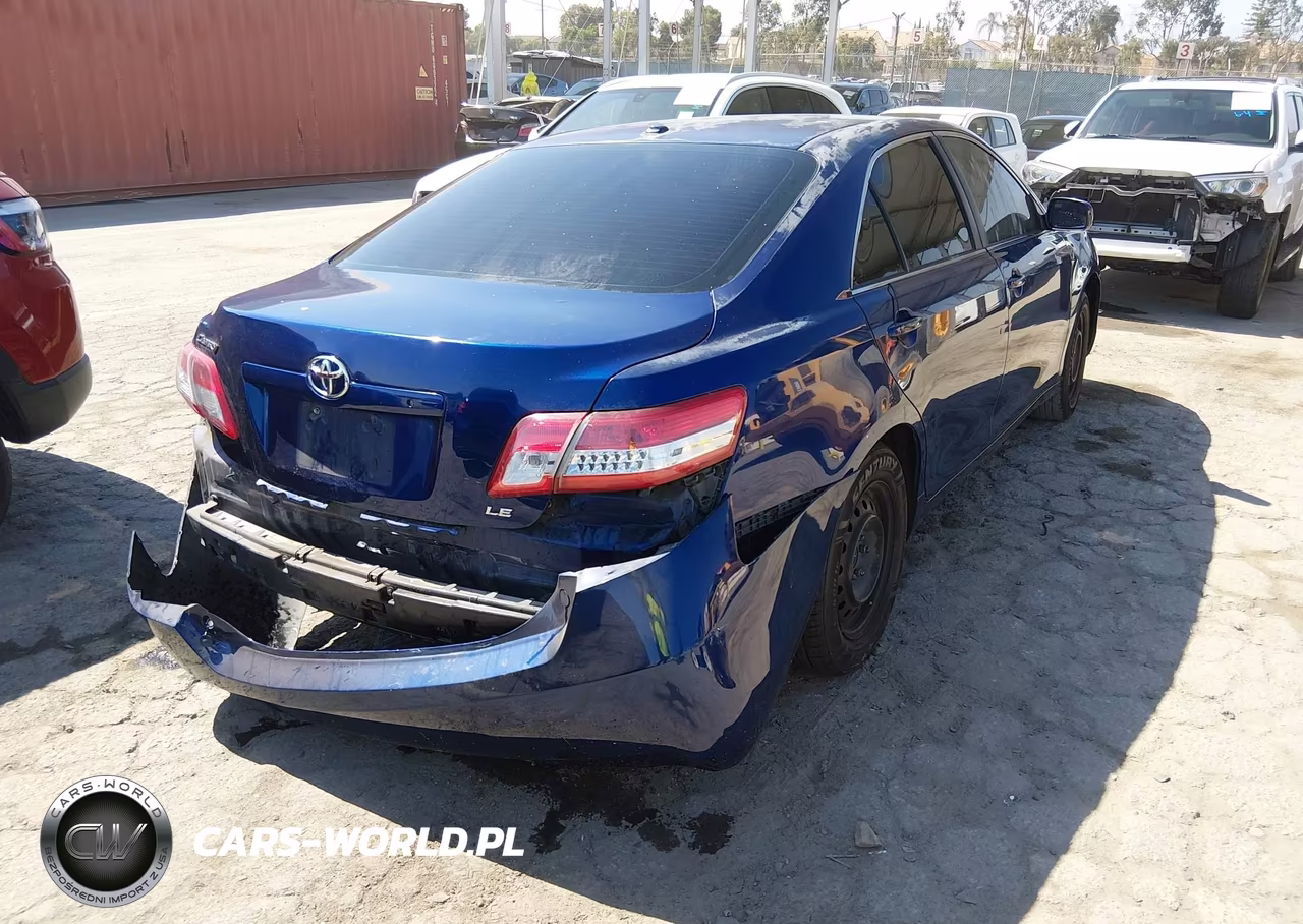 2010 Toyota Camry Le VIN:4T4BF3EKXAR004166 - 4