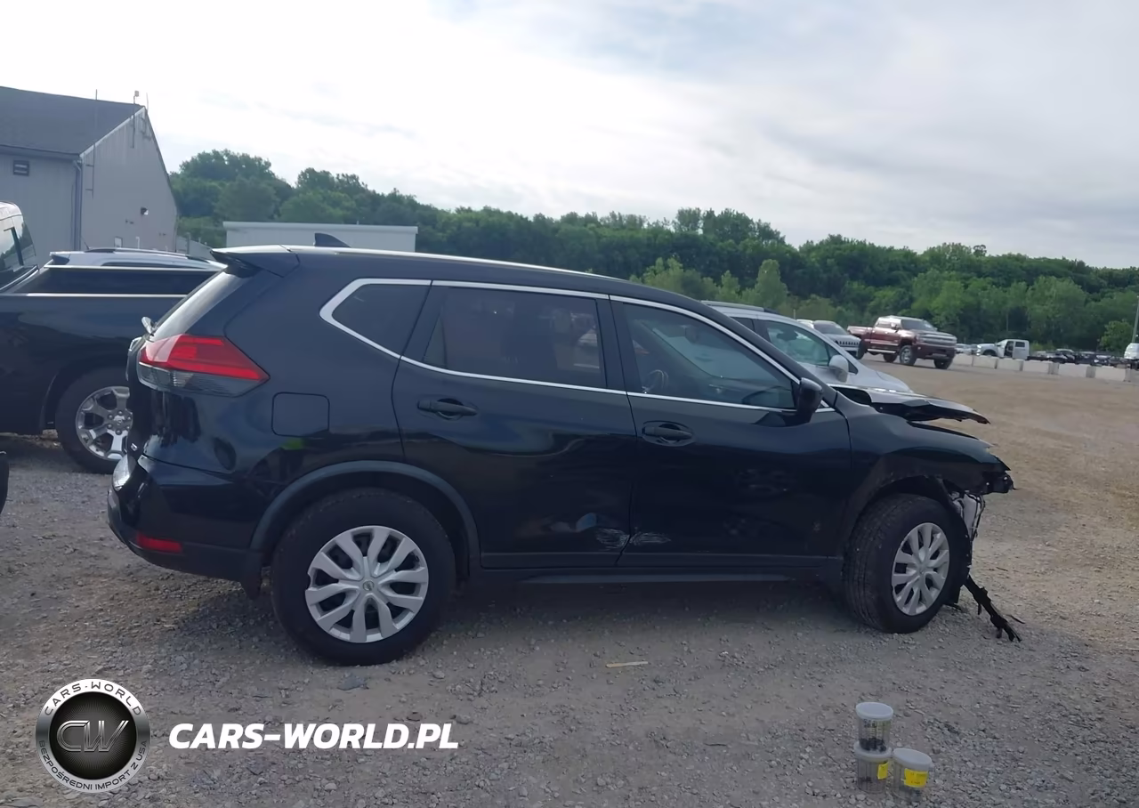 2017 Nissan Rogue S VIN:JN8AT2MV6HW009201 - 14