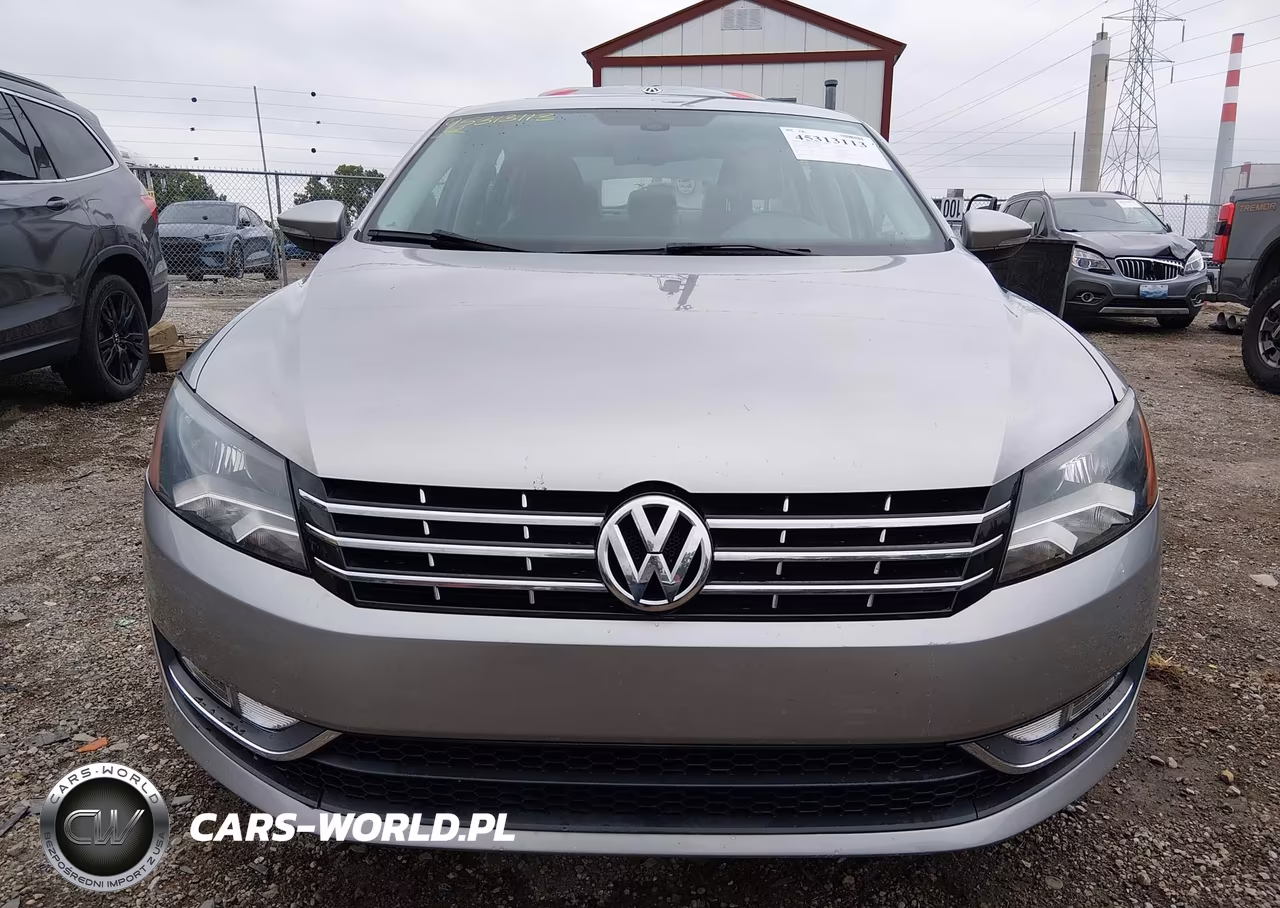 2012 Volkswagen Passat 3.6L V6 Sel Premium VIN:1VWCM7A3XCC059902 - 12