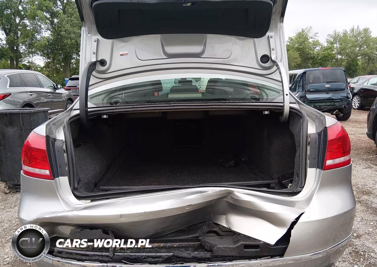 2012 Volkswagen Passat 3.6L V6 Sel Premium VIN:1VWCM7A3XCC059902 - 16