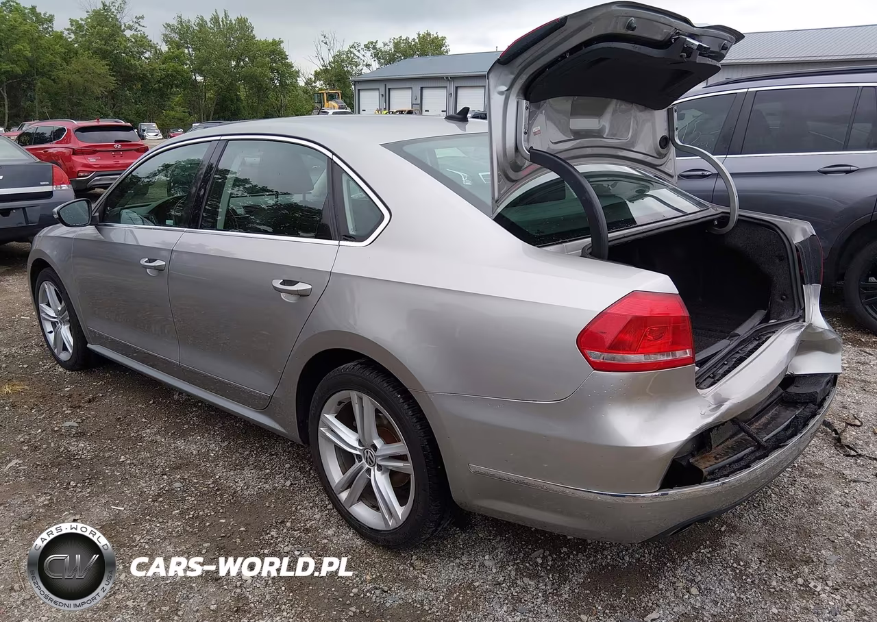 2012 Volkswagen Passat 3.6L V6 Sel Premium VIN:1VWCM7A3XCC059902 - 6