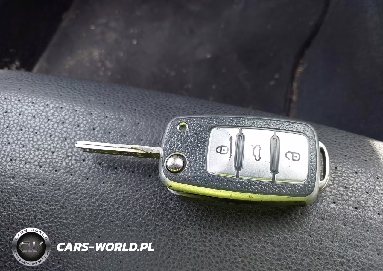 2012 Volkswagen Eos Komfort VIN:WVWBW7AH2CV000769 - 11