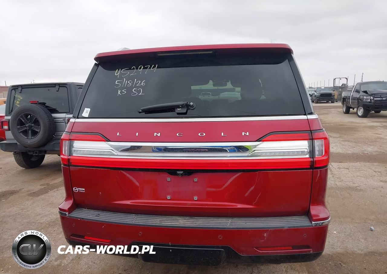 2018 Lincoln Navigator Premiere VIN:5LMJJ2NT5JEL04292 - 17