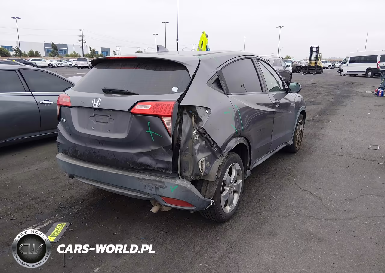 2017 Honda Hr-V Lx VIN:3CZRU5H34HG705098 - 4