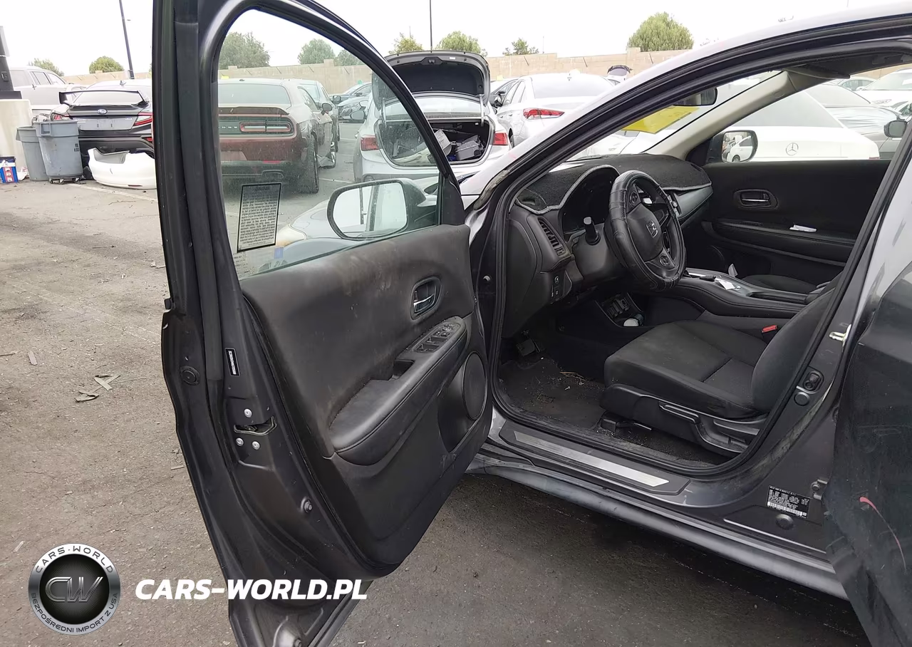 2017 Honda Hr-V Lx VIN:3CZRU5H34HG705098 - 5