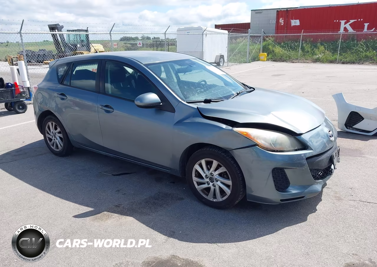 2013 Mazda Mazda3 I Touring – zdjęcie 1 z 11