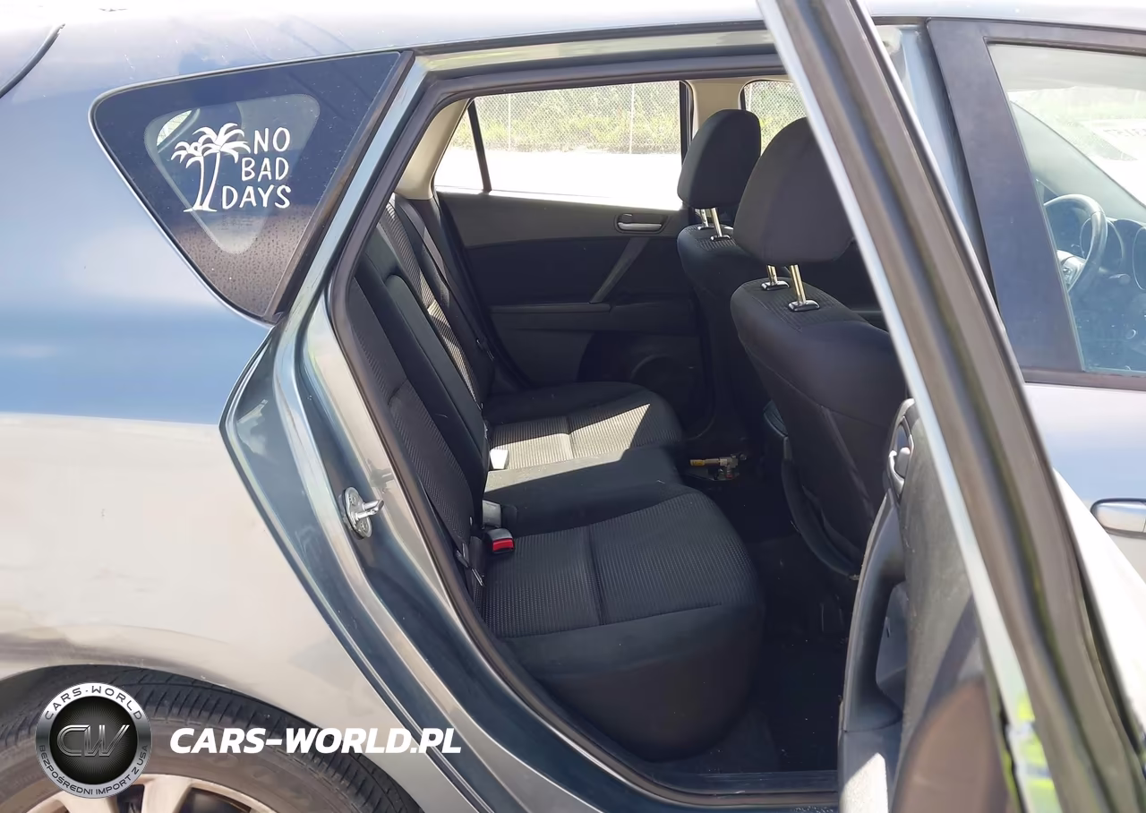 2013 Mazda Mazda3 I Touring VIN:JM1BL1LP4D1735966 - 8
