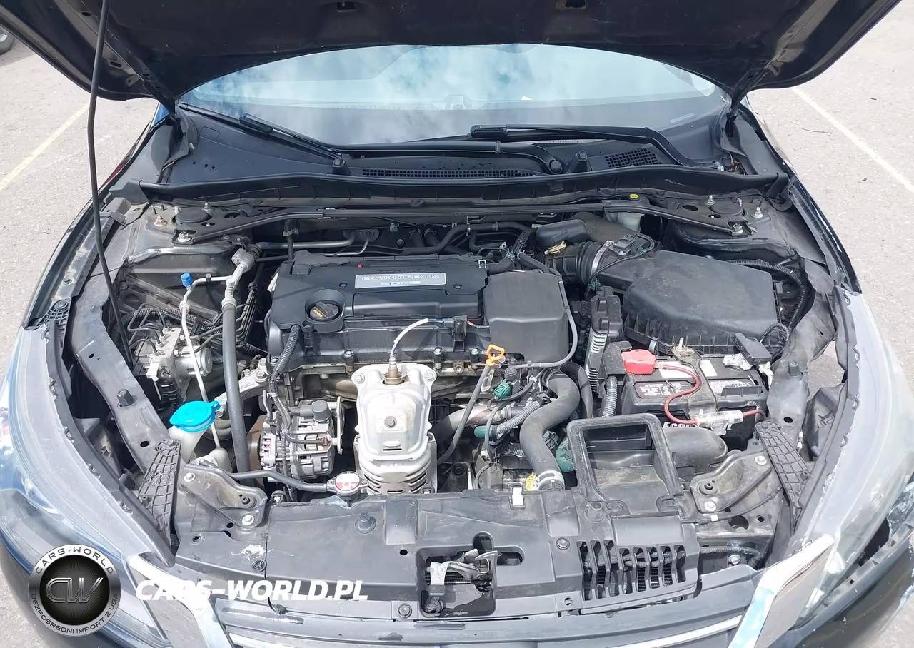 2015 Honda Accord Sport VIN:1HGCR2F59FA015070 - 10