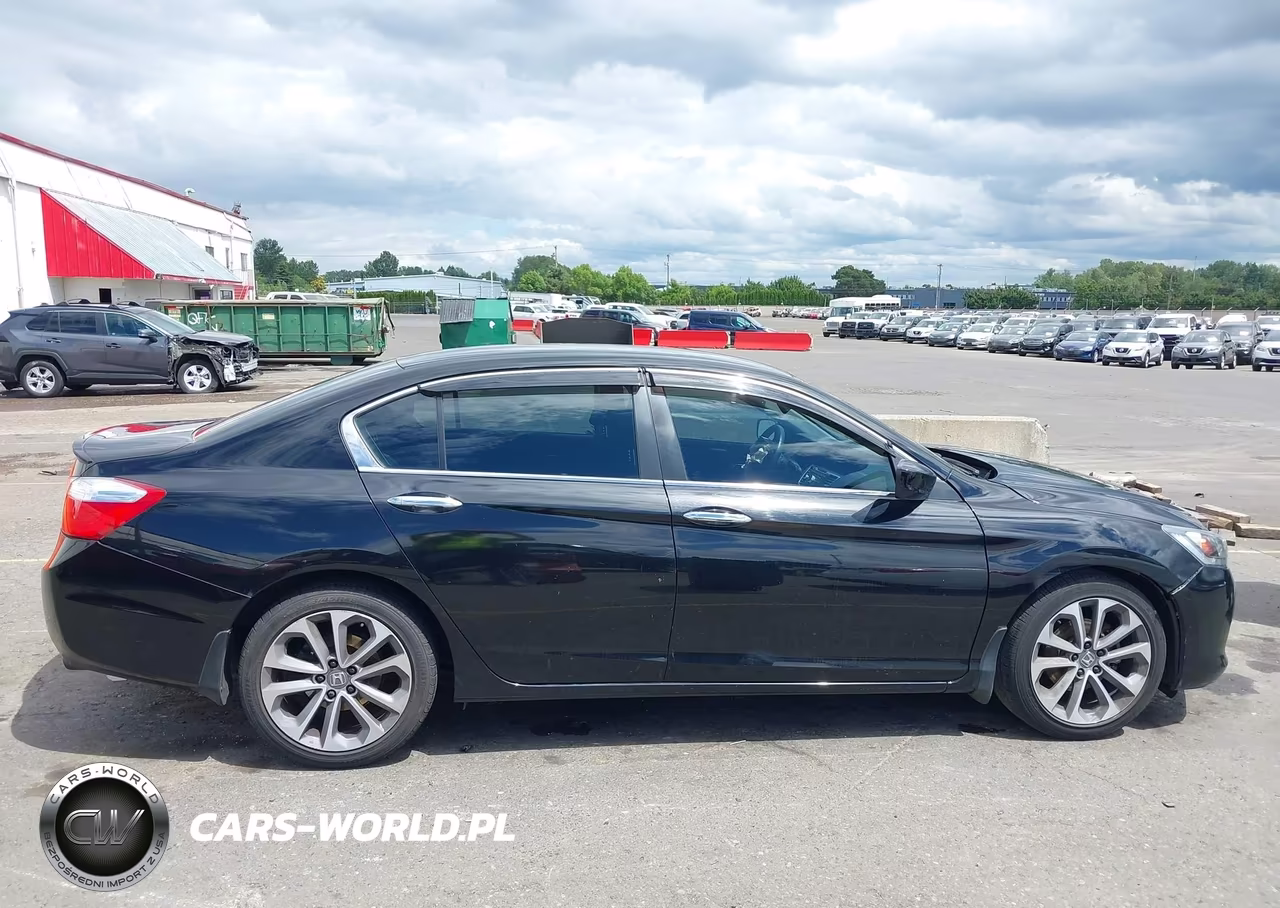 2015 Honda Accord Sport VIN:1HGCR2F59FA015070 - 13
