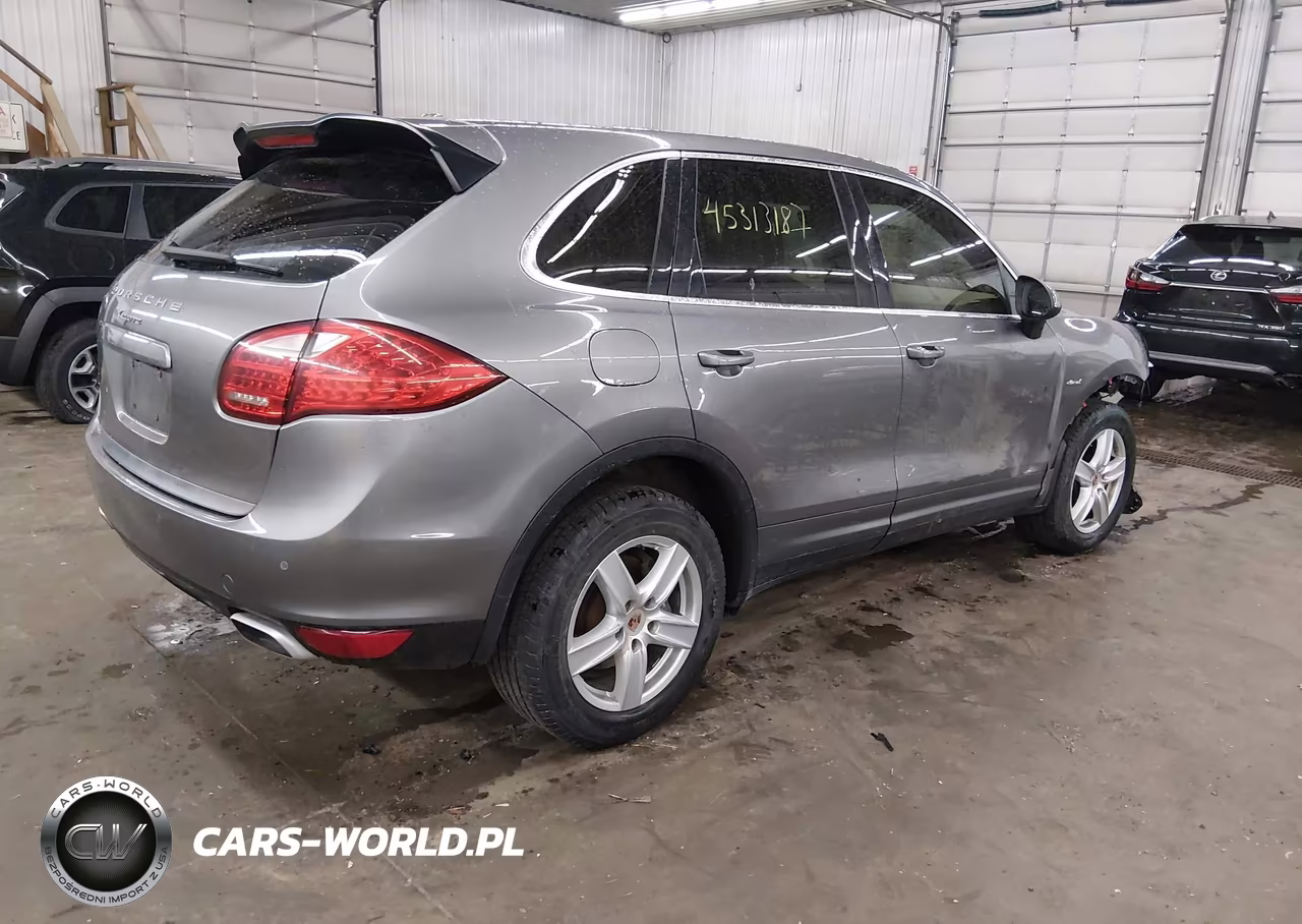 2013 Porsche Cayenne Diesel VIN:WP1AF2A25DLA42360 - 4