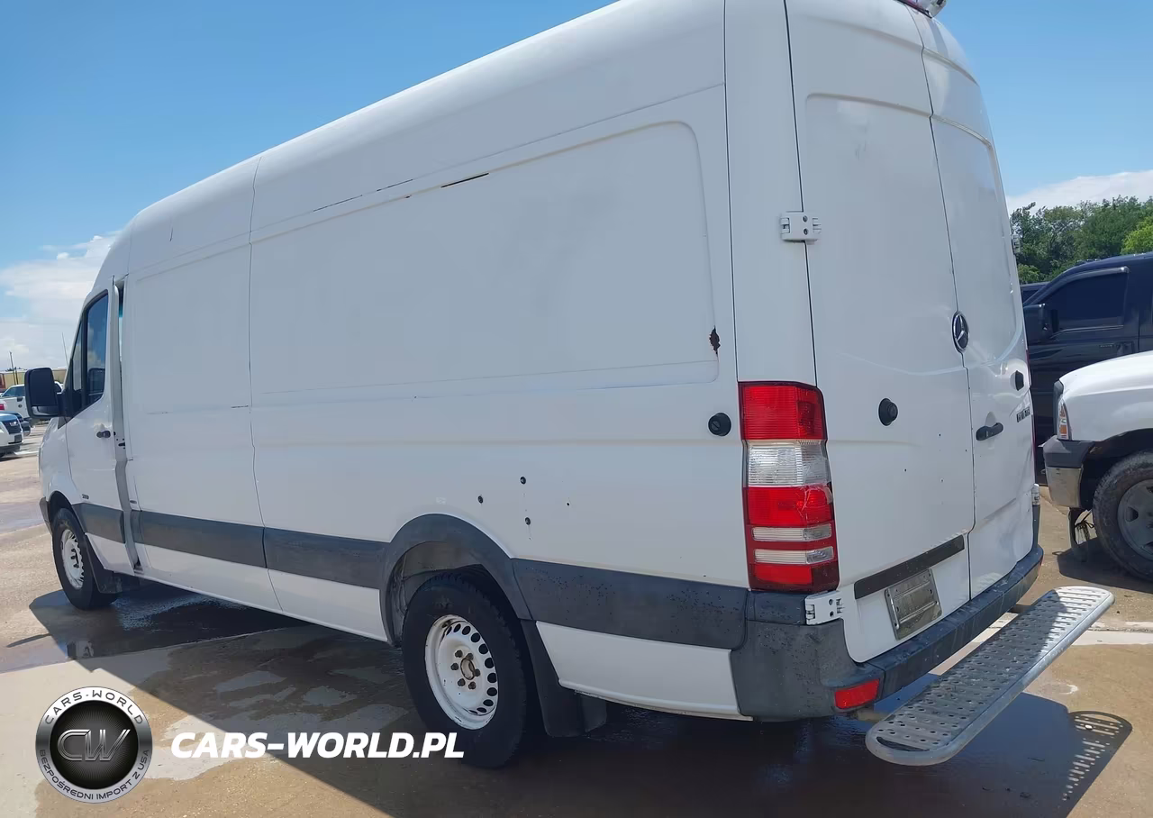2012 Mercedes-Benz Sprinter 2500 High Roof VIN:WD3PE8CB2C5612584 - 3