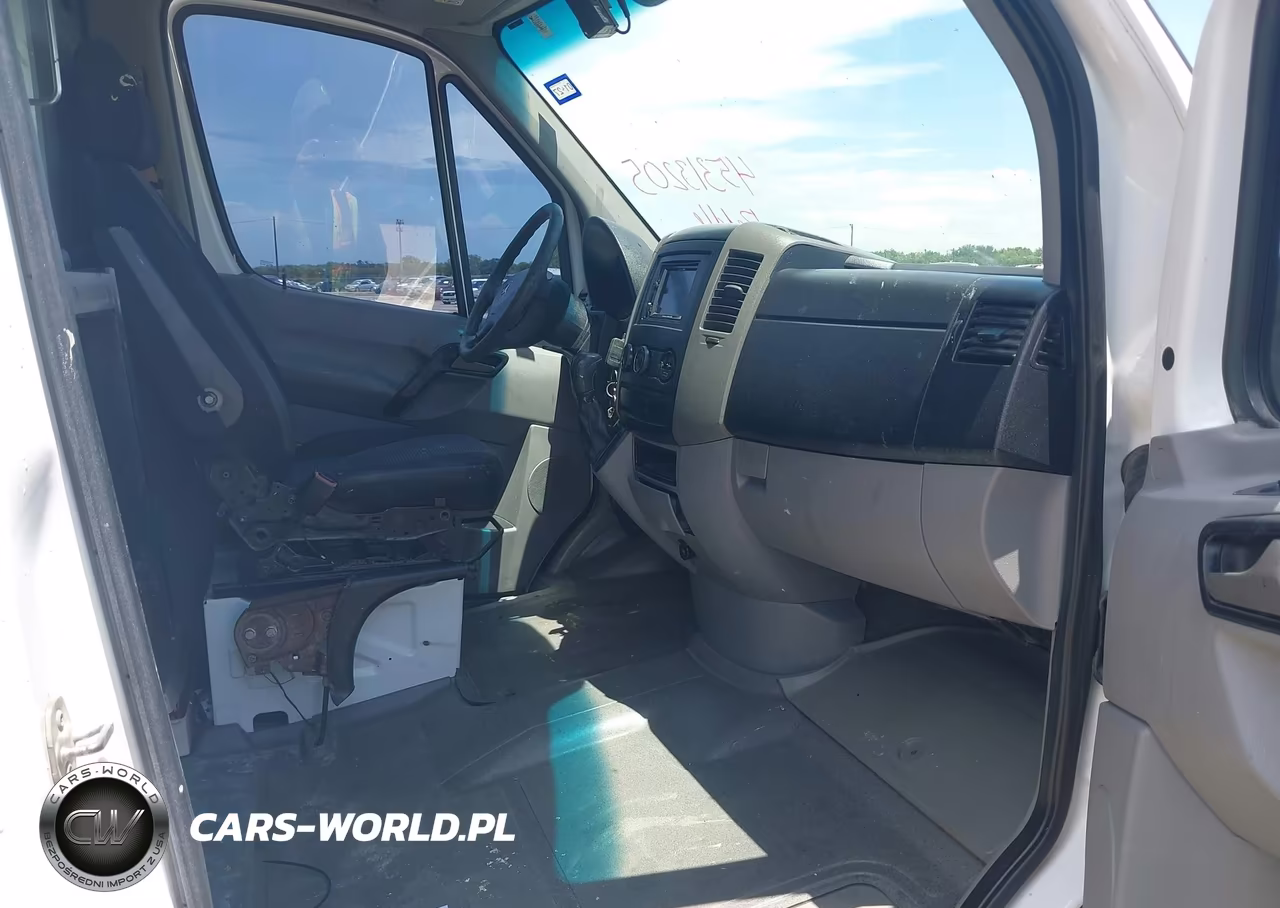 2012 Mercedes-Benz Sprinter 2500 High Roof VIN:WD3PE8CB2C5612584 - 5