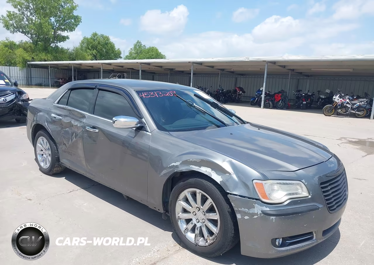 2012 Chrysler 300 Limited
