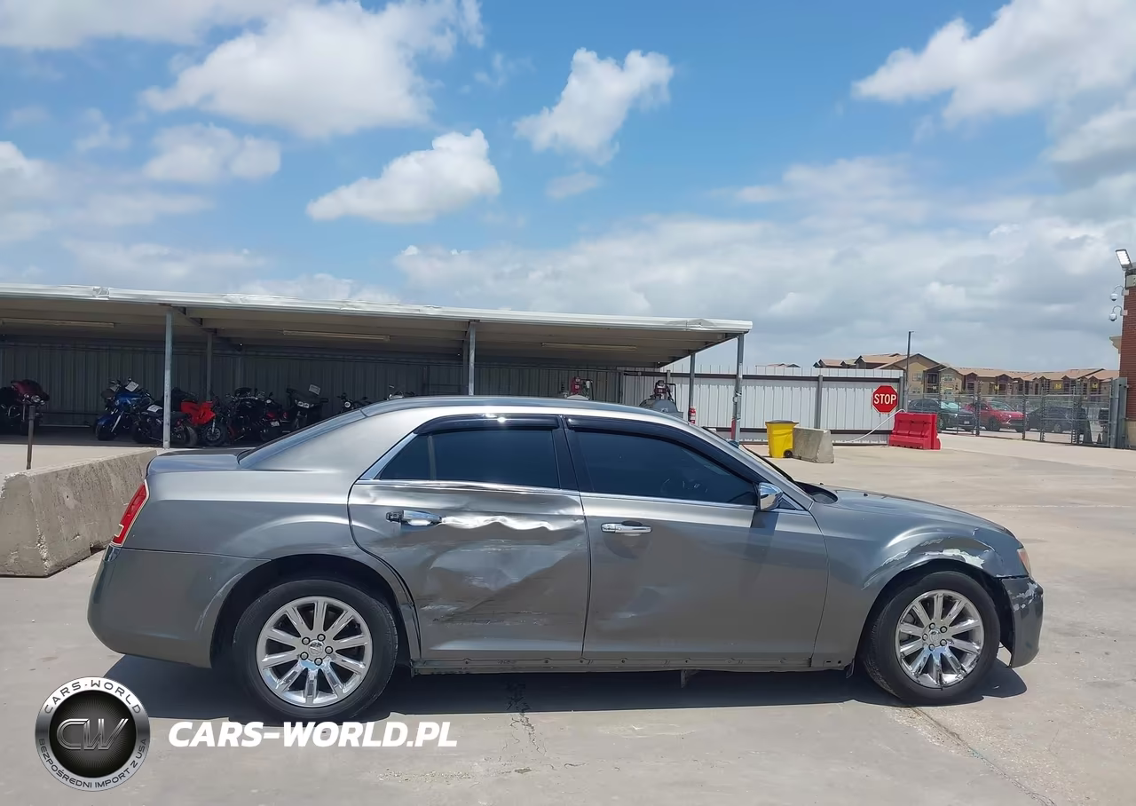 2012 Chrysler 300 Limited VIN:2C3CCACG3CH205870 - 14