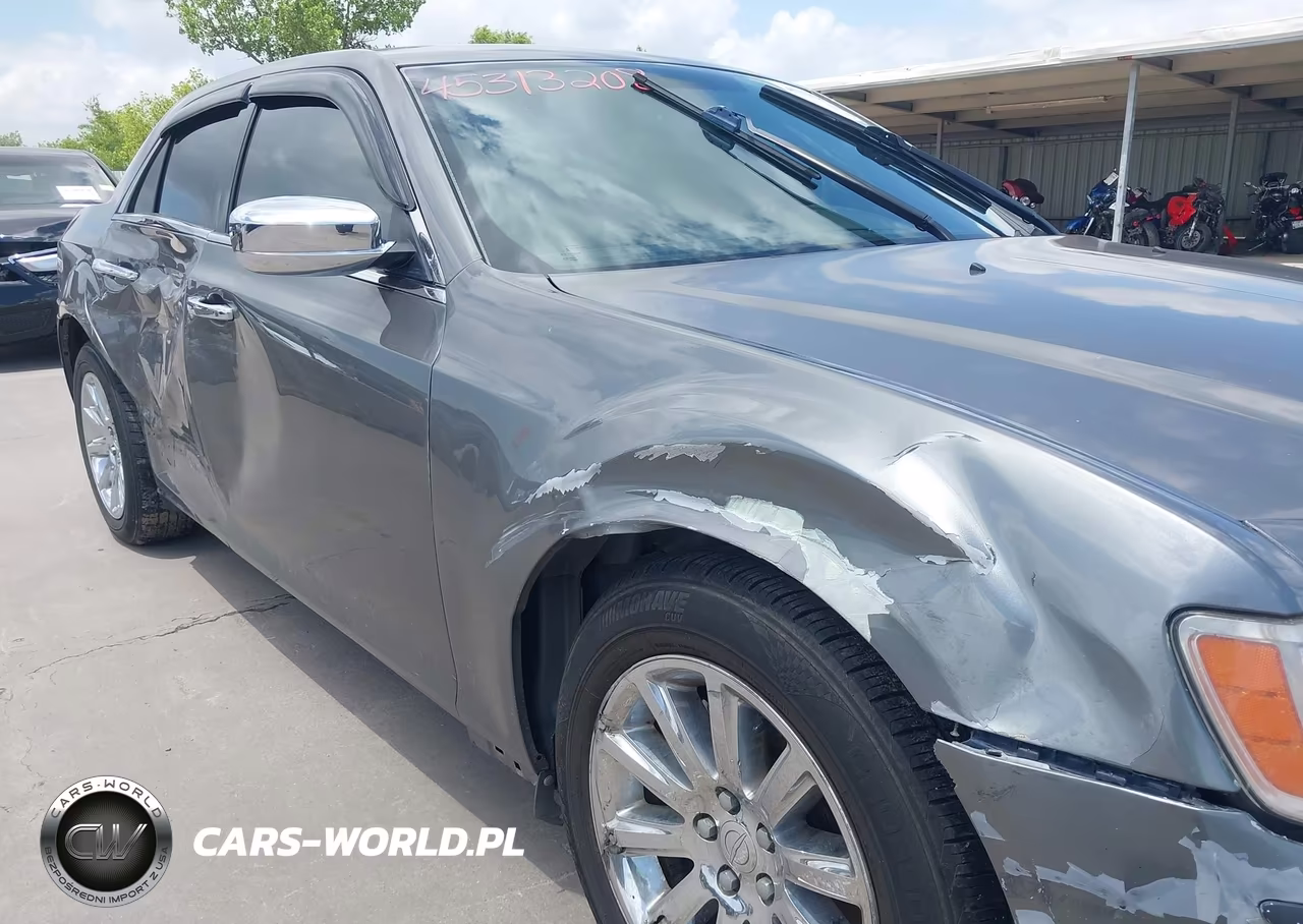 2012 Chrysler 300 Limited VIN:2C3CCACG3CH205870 - 19