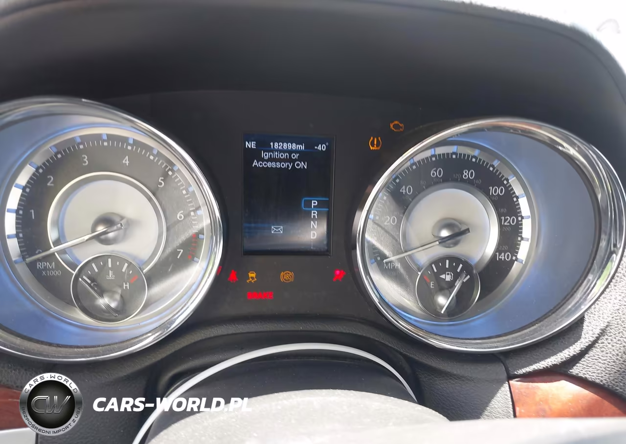 2012 Chrysler 300 Limited VIN:2C3CCACG3CH205870 - 7