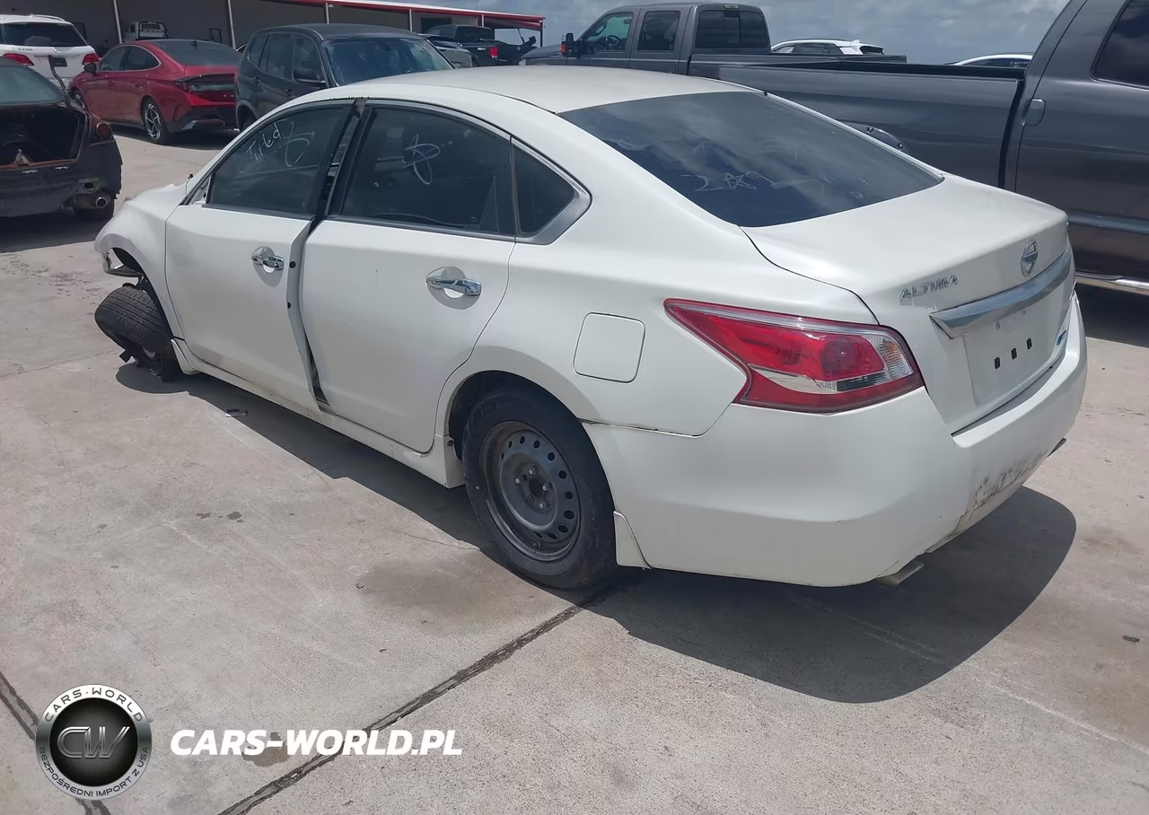 2013 Nissan Altima 2.5 S VIN:1N4AL3AP7DN583917 - 3