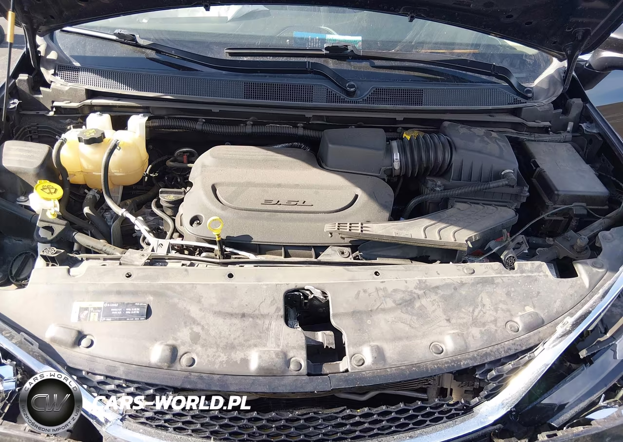 2020 Chrysler Voyager Lxi VIN:2C4RC1DG2LR197484 - 10