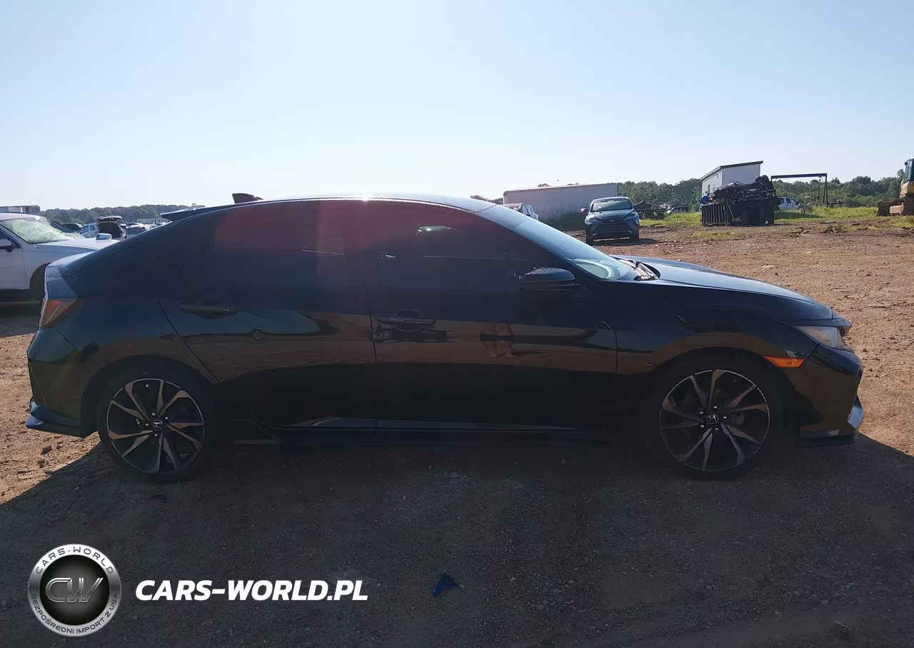 2018 Honda Civic Sport VIN:SHHFK7H49JU419857 - 13