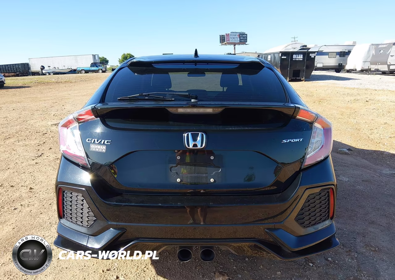 2018 Honda Civic Sport VIN:SHHFK7H49JU419857 - 16
