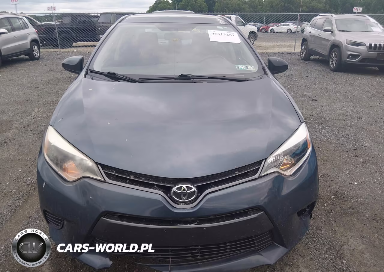 2016 Toyota Corolla Le VIN:2T1BURHE5GC605262 - 12