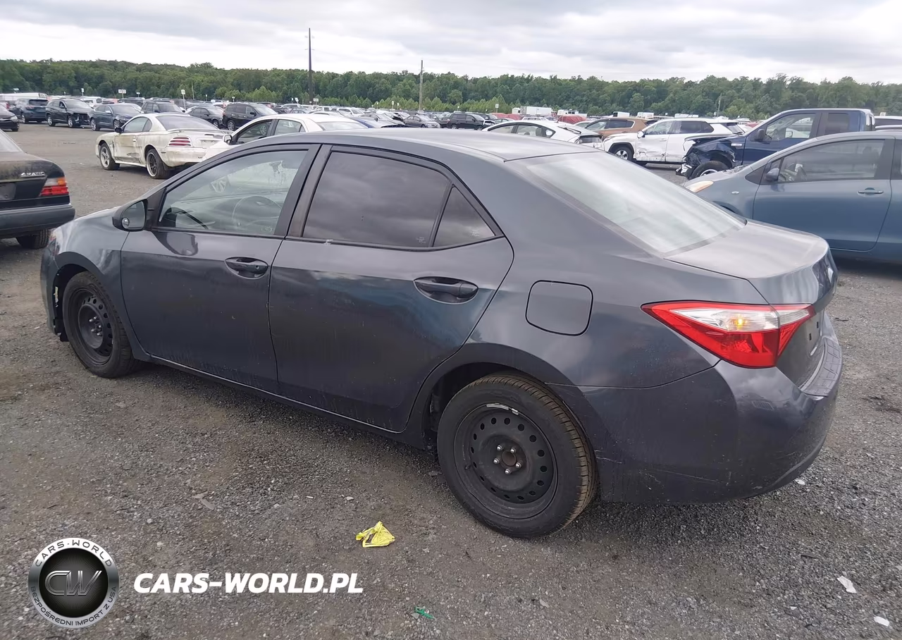 2016 Toyota Corolla Le VIN:2T1BURHE5GC605262 - 3