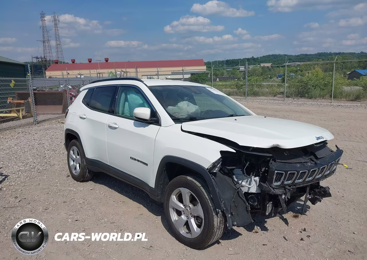 2021 Jeep Compass Latitude 4X4 – zdjęcie 1 z 17