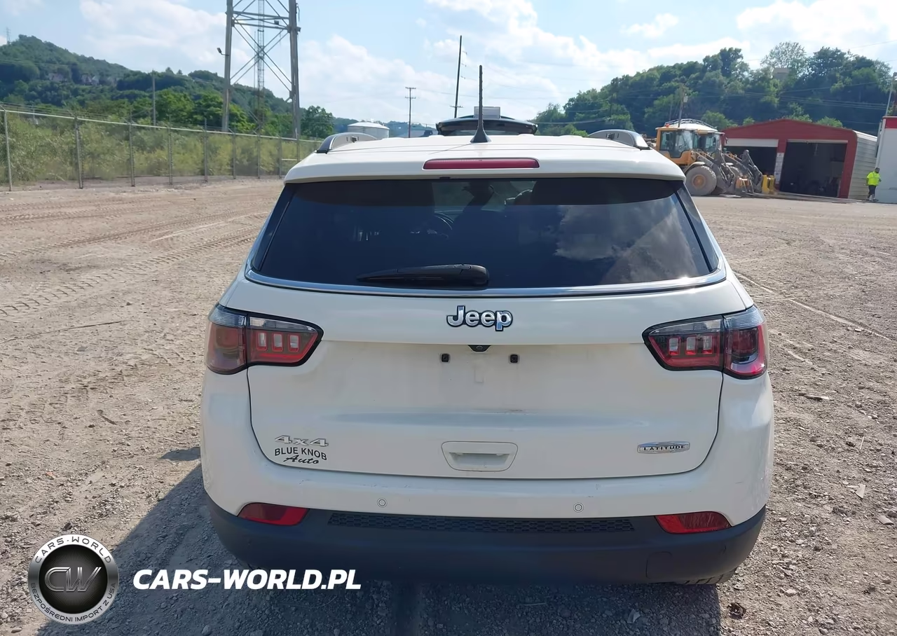 2021 Jeep Compass Latitude 4X4 VIN:3C4NJDBB8MT534526 - 17