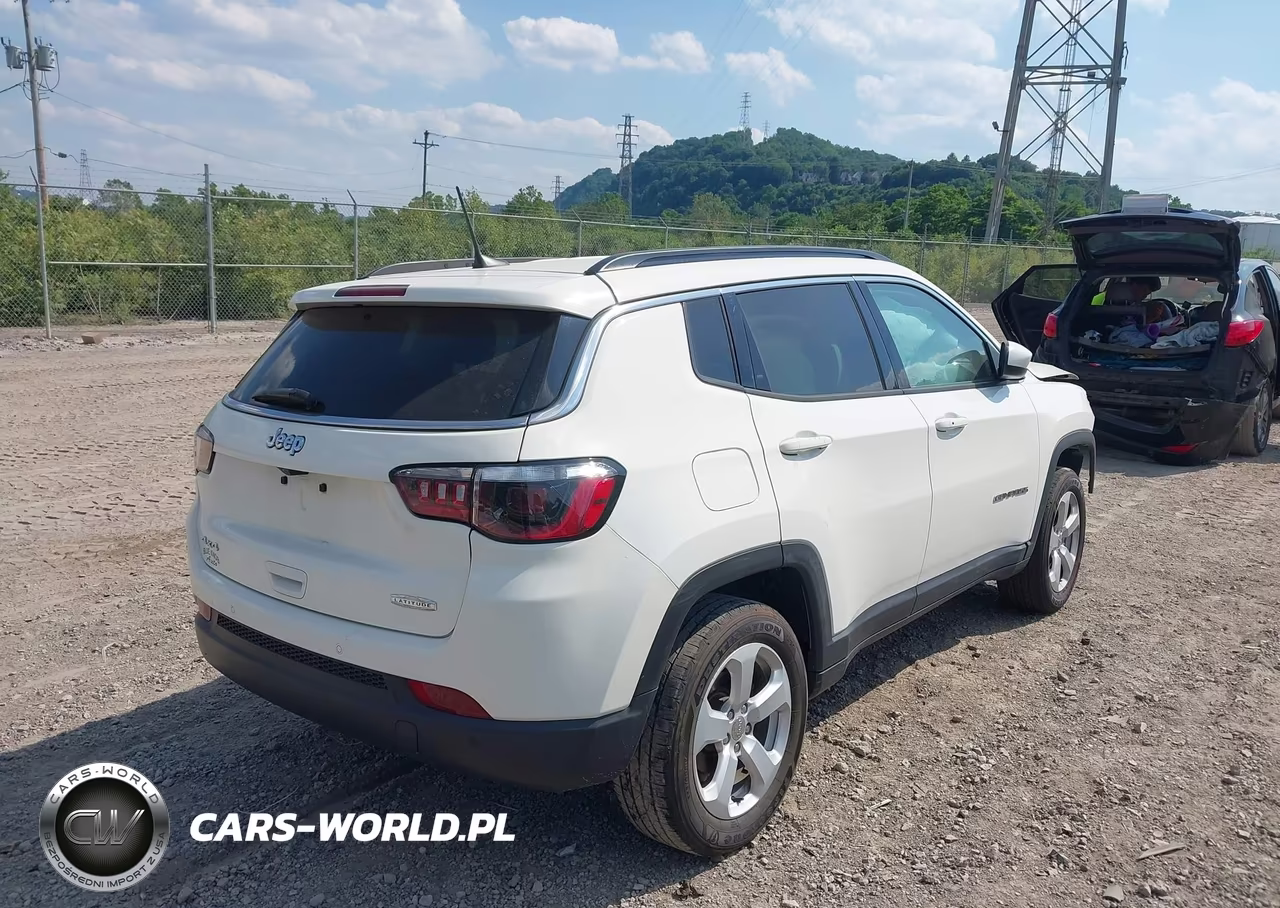 2021 Jeep Compass Latitude 4X4 VIN:3C4NJDBB8MT534526 - 4