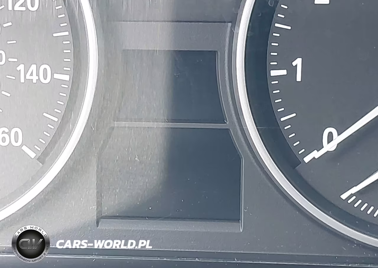 2015 BMW X1 xDrive28I VIN:WBAVL1C50FVY38645 - 15