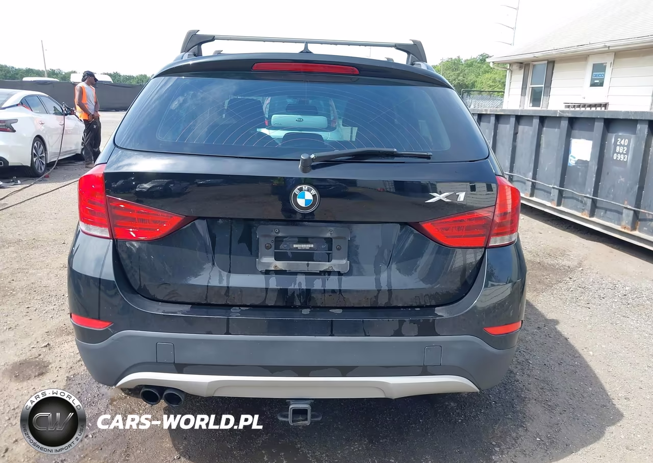 2015 BMW X1 xDrive28I VIN:WBAVL1C50FVY38645 - 16