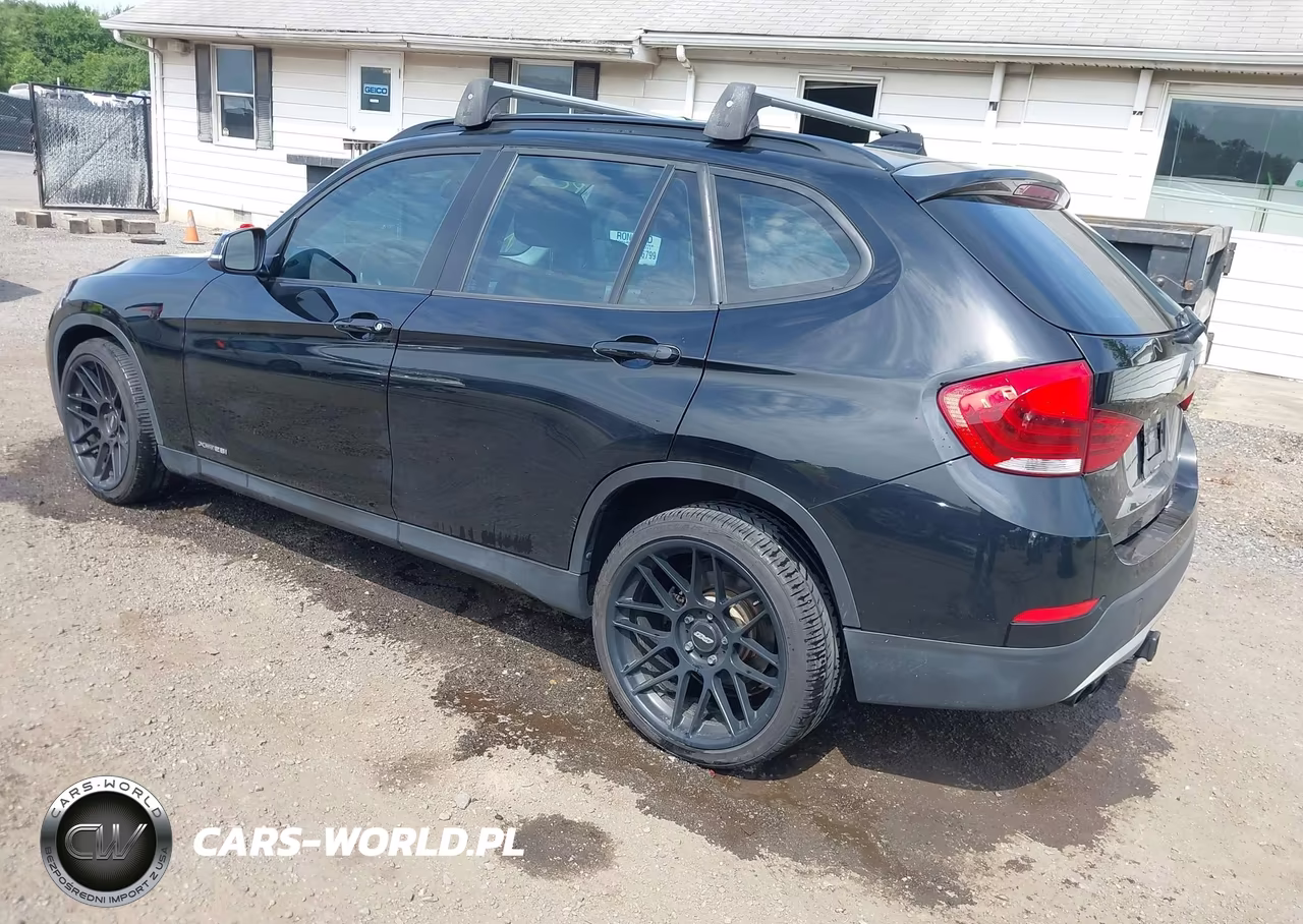 2015 BMW X1 xDrive28I VIN:WBAVL1C50FVY38645 - 3