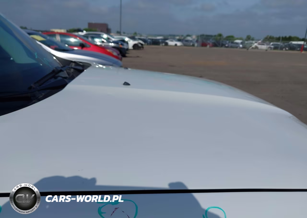 2020 Jeep Renegade Latitude 4X4 VIN:ZACNJBBB7LPL46202 - 18