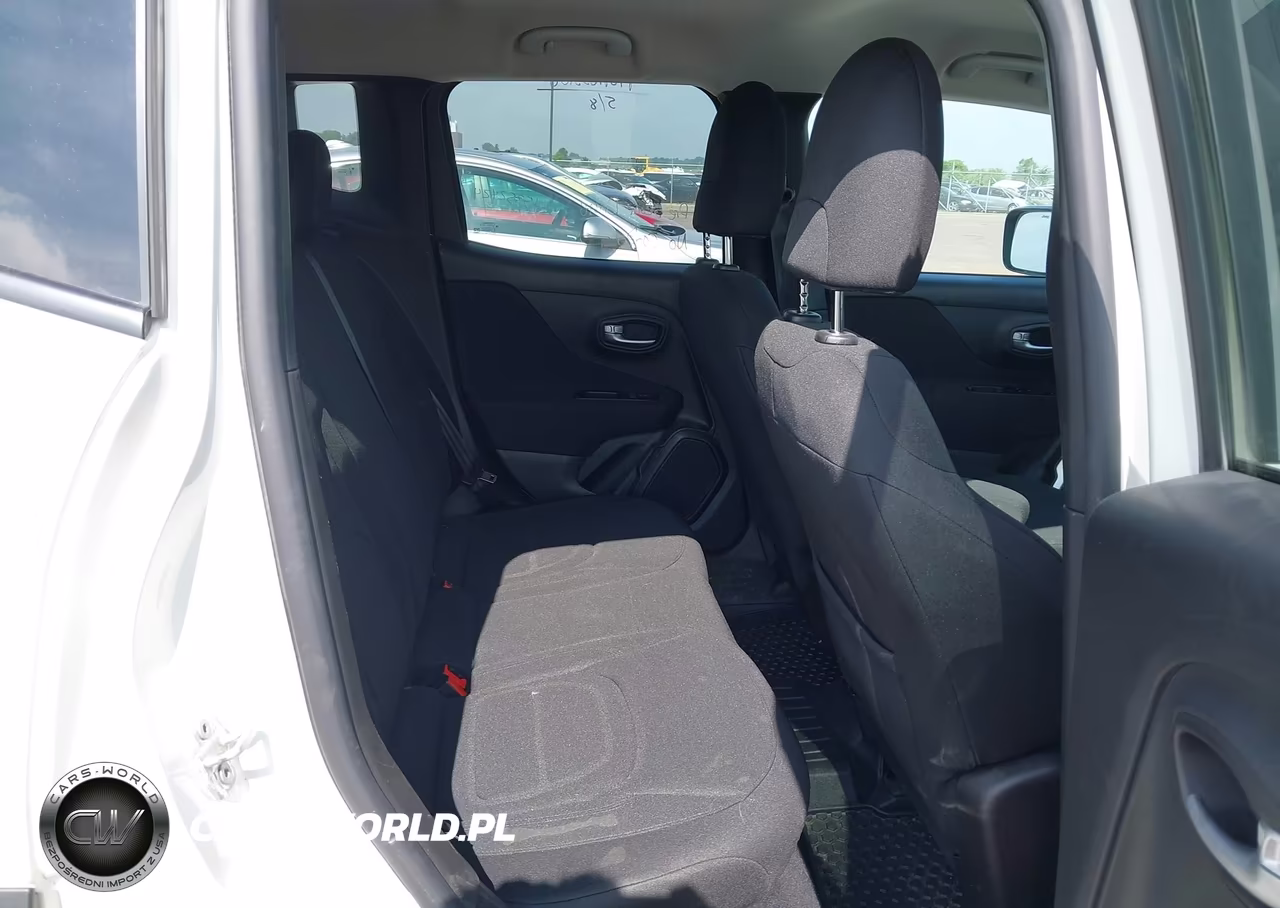 2020 Jeep Renegade Latitude 4X4 VIN:ZACNJBBB7LPL46202 - 8