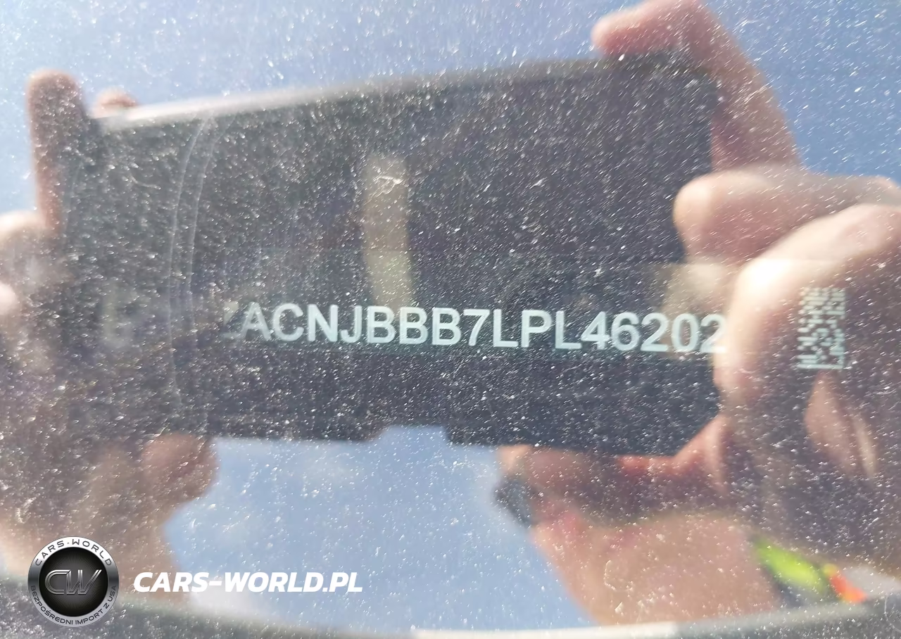 2020 Jeep Renegade Latitude 4X4 VIN:ZACNJBBB7LPL46202 - 9
