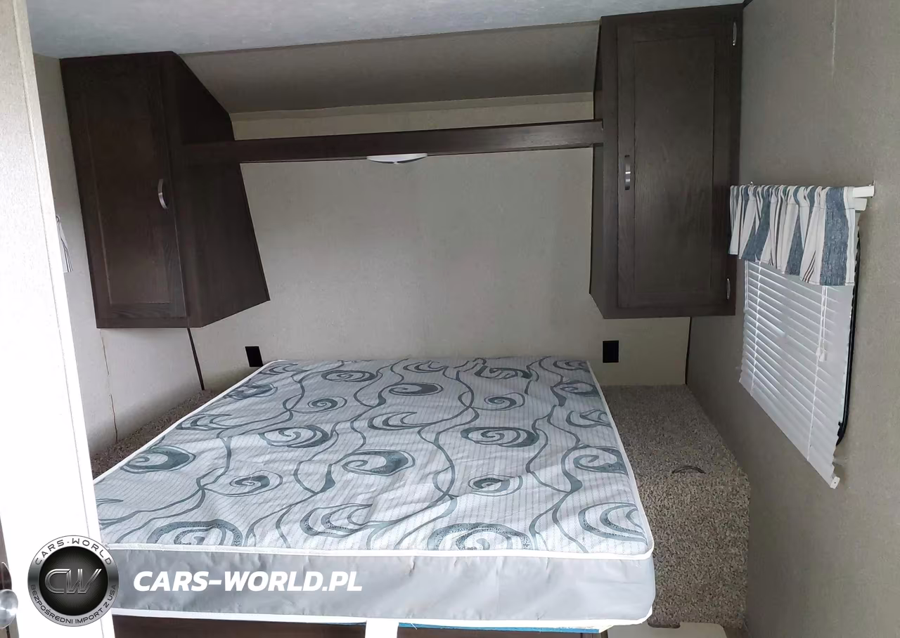 2018 Keystone Rv Other VIN:4YDT20225J3154481 - 15