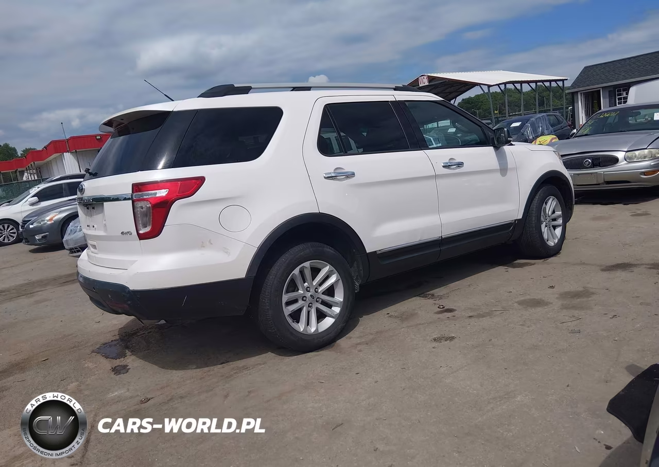 2013 Ford Explorer Xlt VIN:1FM5K8D81DGC03888 - 4