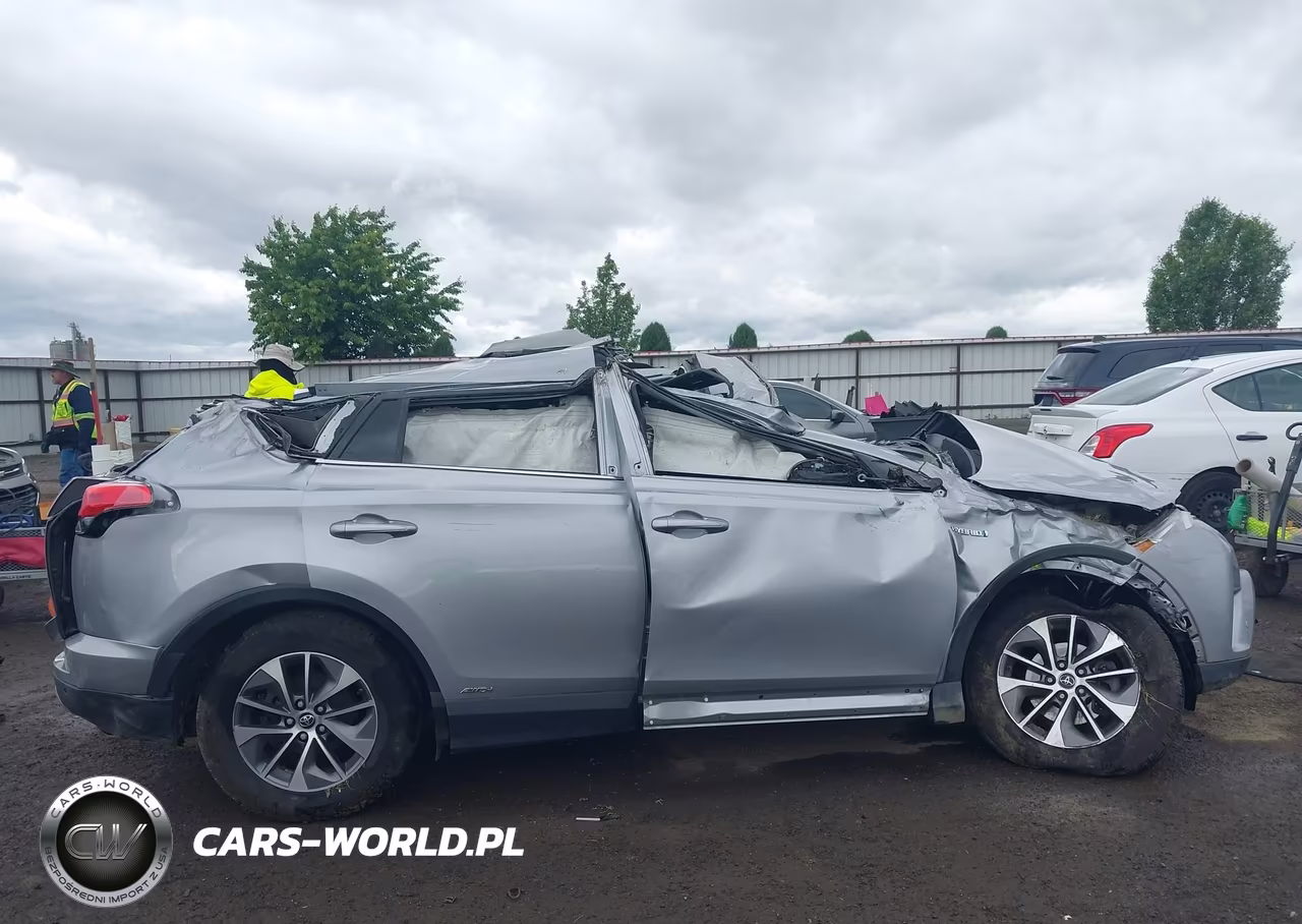2018 Toyota Rav4 Hybrid Xle VIN:JTMRJREV1JD162145 - 13