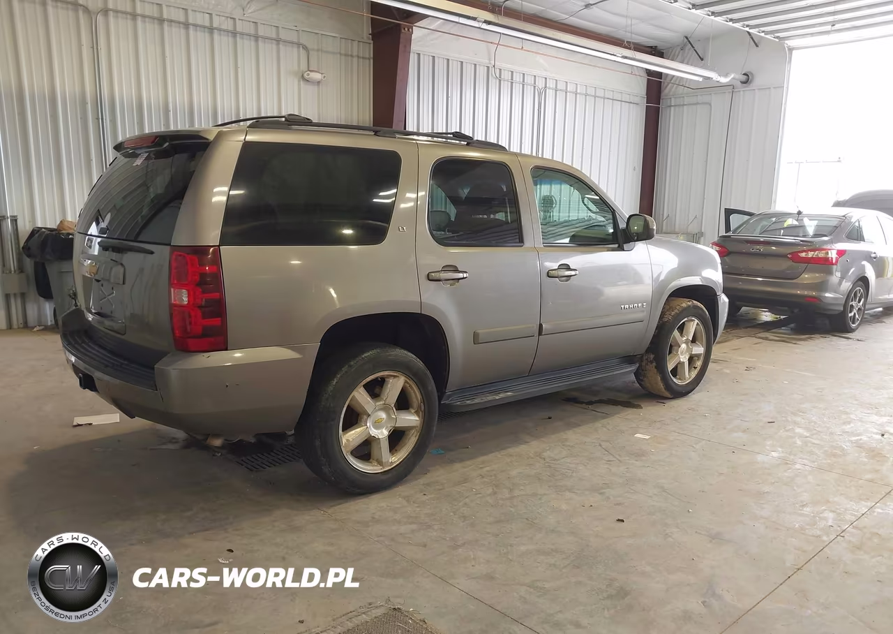2007 Chevrolet Tahoe Lt VIN:1GNFK13027R181878 - 4