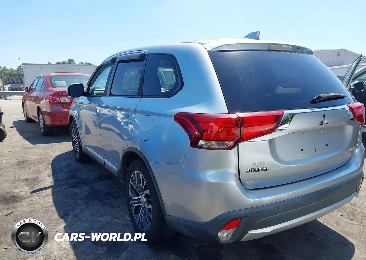 2017 Mitsubishi Outlander Se-Sel VIN:JA4AD3A34HZ023639 - 3