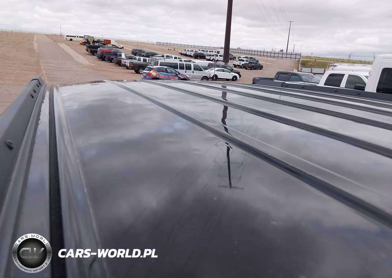 2017 Chevrolet Suburban Ls VIN:1GNSKGECXHR348689 - 16