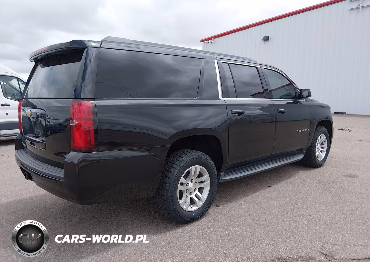 2017 Chevrolet Suburban Ls VIN:1GNSKGECXHR348689 - 4