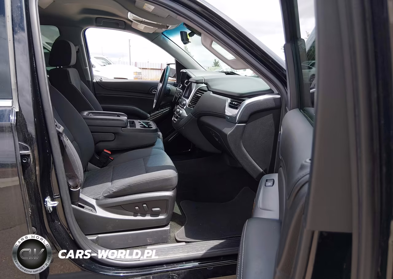 2017 Chevrolet Suburban Ls VIN:1GNSKGECXHR348689 - 5