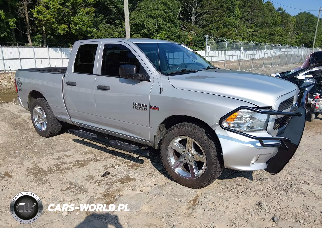 2018 Ram 1500 Express 4X4 6'4 Box – zdjęcie 1 z 18