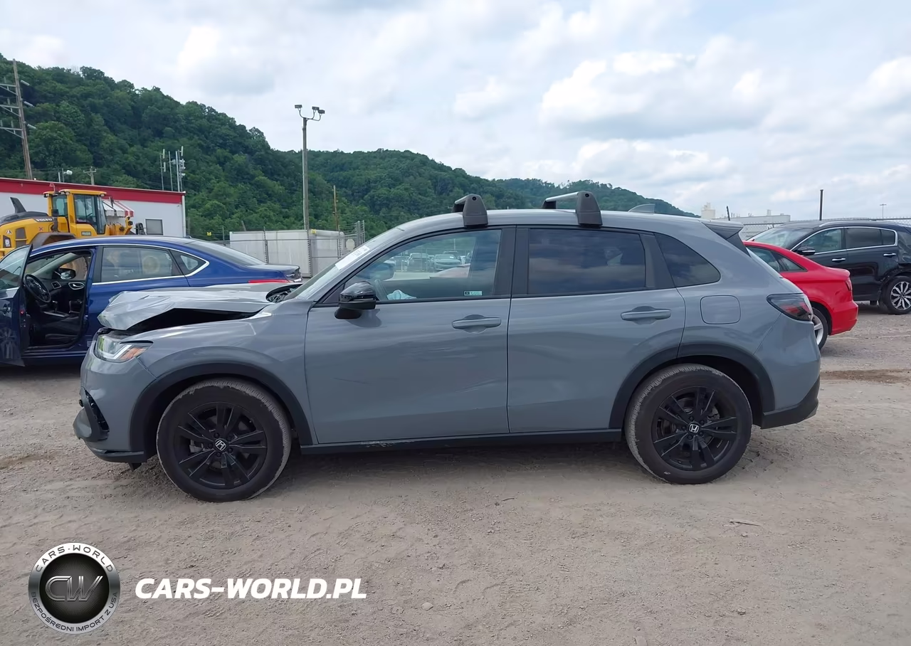 2026 Honda Hr-V Awd Sport VIN:3CZRZ2H53TM704035 - 14
